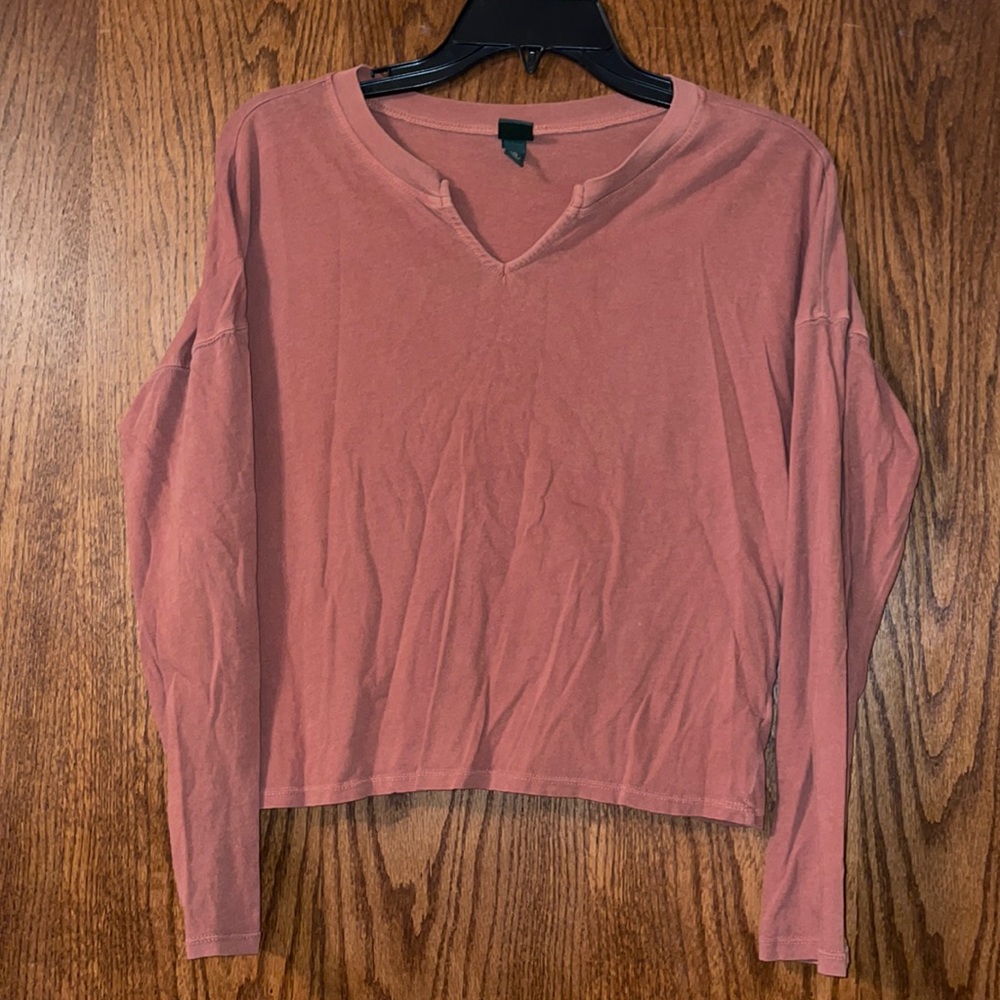 V-Neck Crop